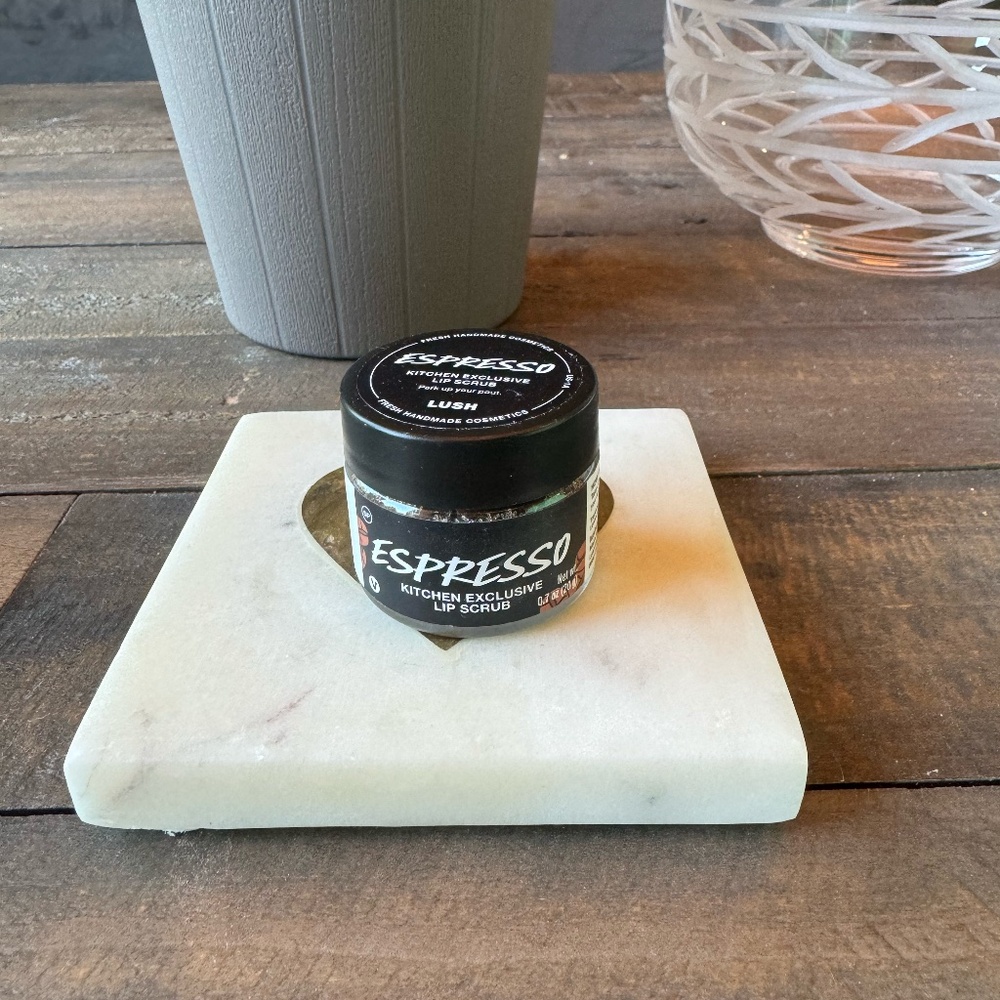 Espresso lip scrub, lush